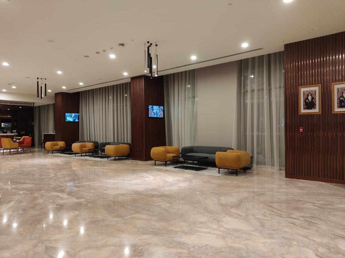 Kyriad Hotel Салала Екстер'єр фото