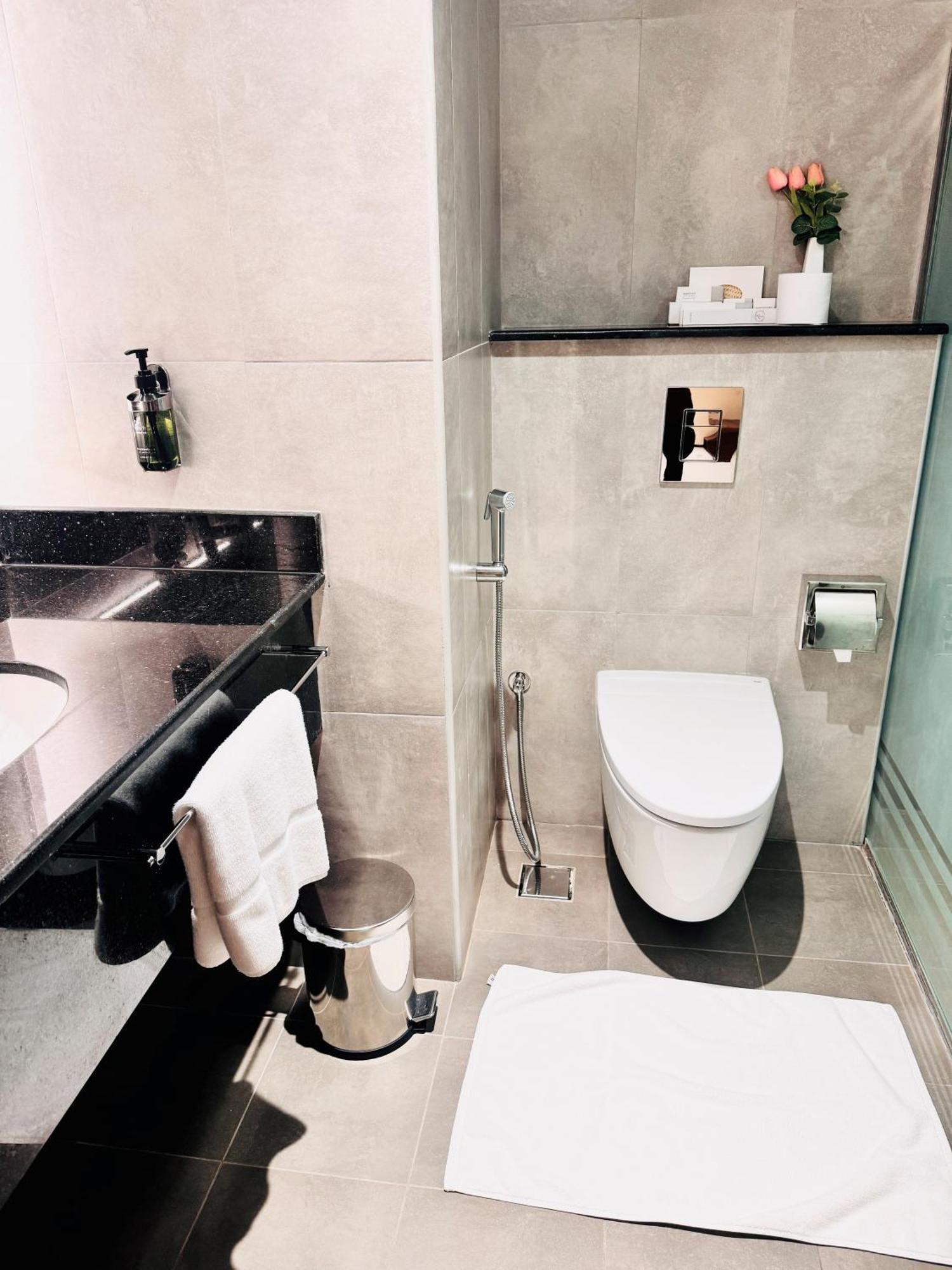 Kyriad Hotel Салала Екстер'єр фото